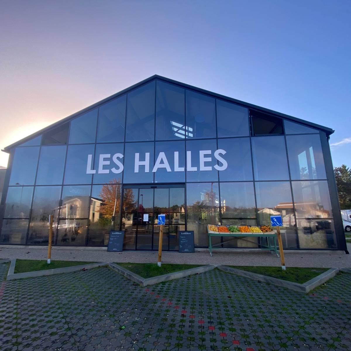 Prix attractifs sur la location de nos chambres d'hôtes avec piscine et lits doubles proche de Bordeaux (33), Gironde
