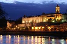 Notre zone d'activité pour ce service Hébergement en maison d'hôte avec 3 chambres pour voyage en famille